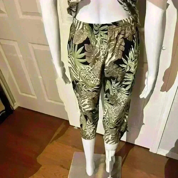 VTG SunBay Cottons Beach Animal Rayon Cruise Womens 2 PC Capris Pants Top Set - Picture 10 of 16